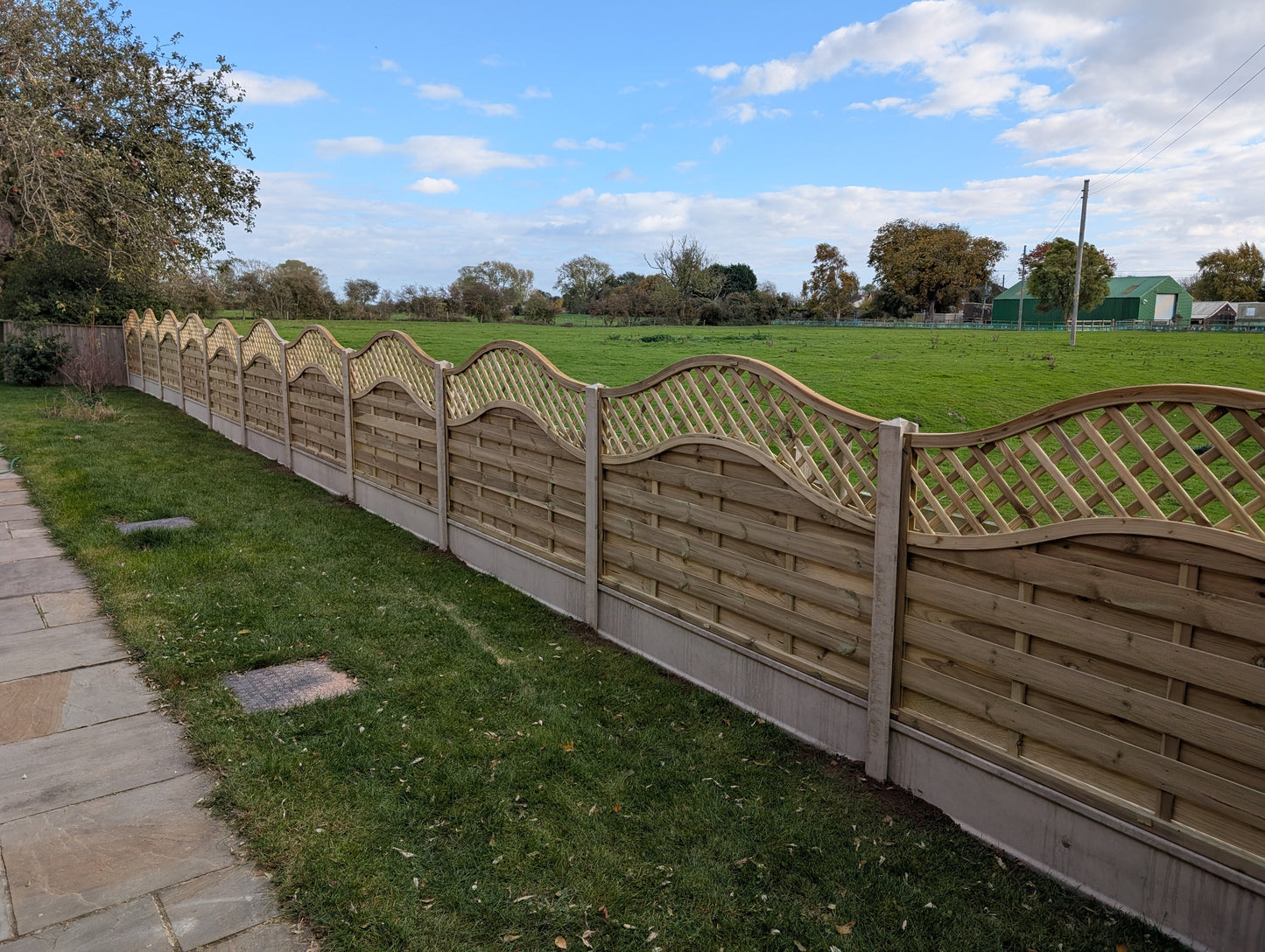 305mm (12") x 1830mm (6') Smooth Concrete Gravel Boards