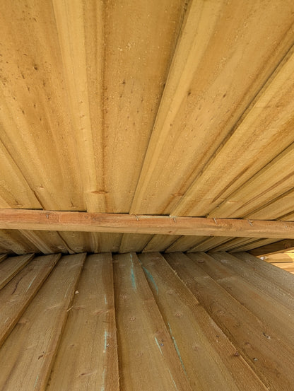 Slight Defect NEW 6' Closeboard Panels